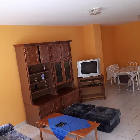 Amri Apartman 度假居